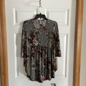 Womens medium tunic